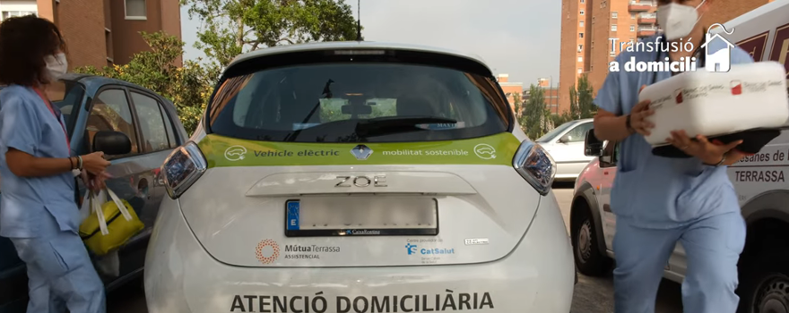 La unitat d'Hospitalització a Domicili, protagonista en el vídeo de transfusions a domicili del Banc de Sang i Teixits